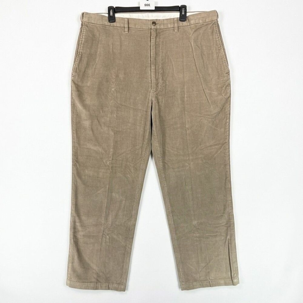 Haggar Mens Corduroy Pants 42x31 Beige Tan Flat Front Stretch Quality For Life